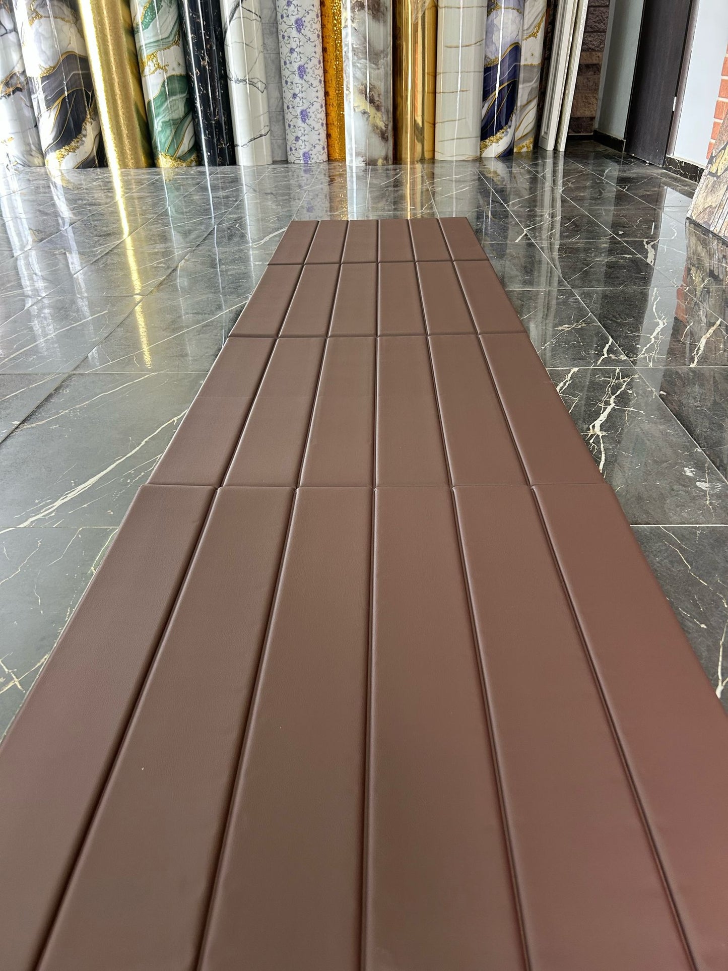 Autocolant premium din piele ecologică PG-64